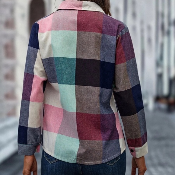 Cozy Plaid Button up Boyfriend Shirt - Picture 5 of 5